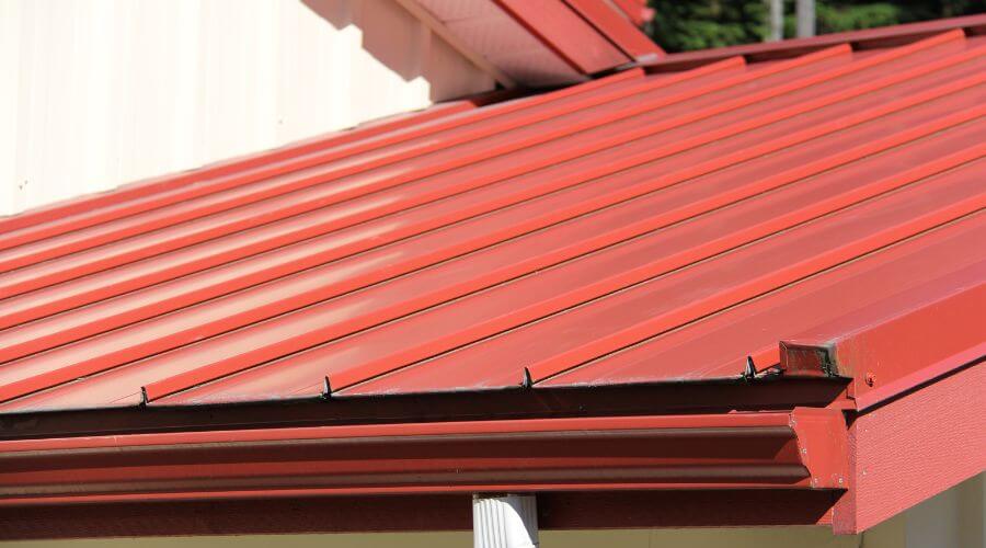 Roof Gutter Cleaning in De Tour Village, MI